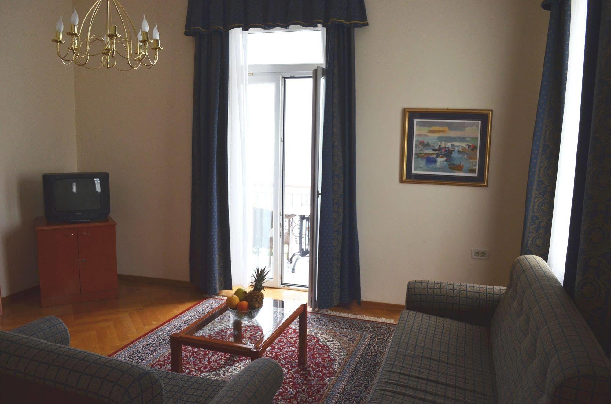 Hotel Galeb 오파티아 외부 사진