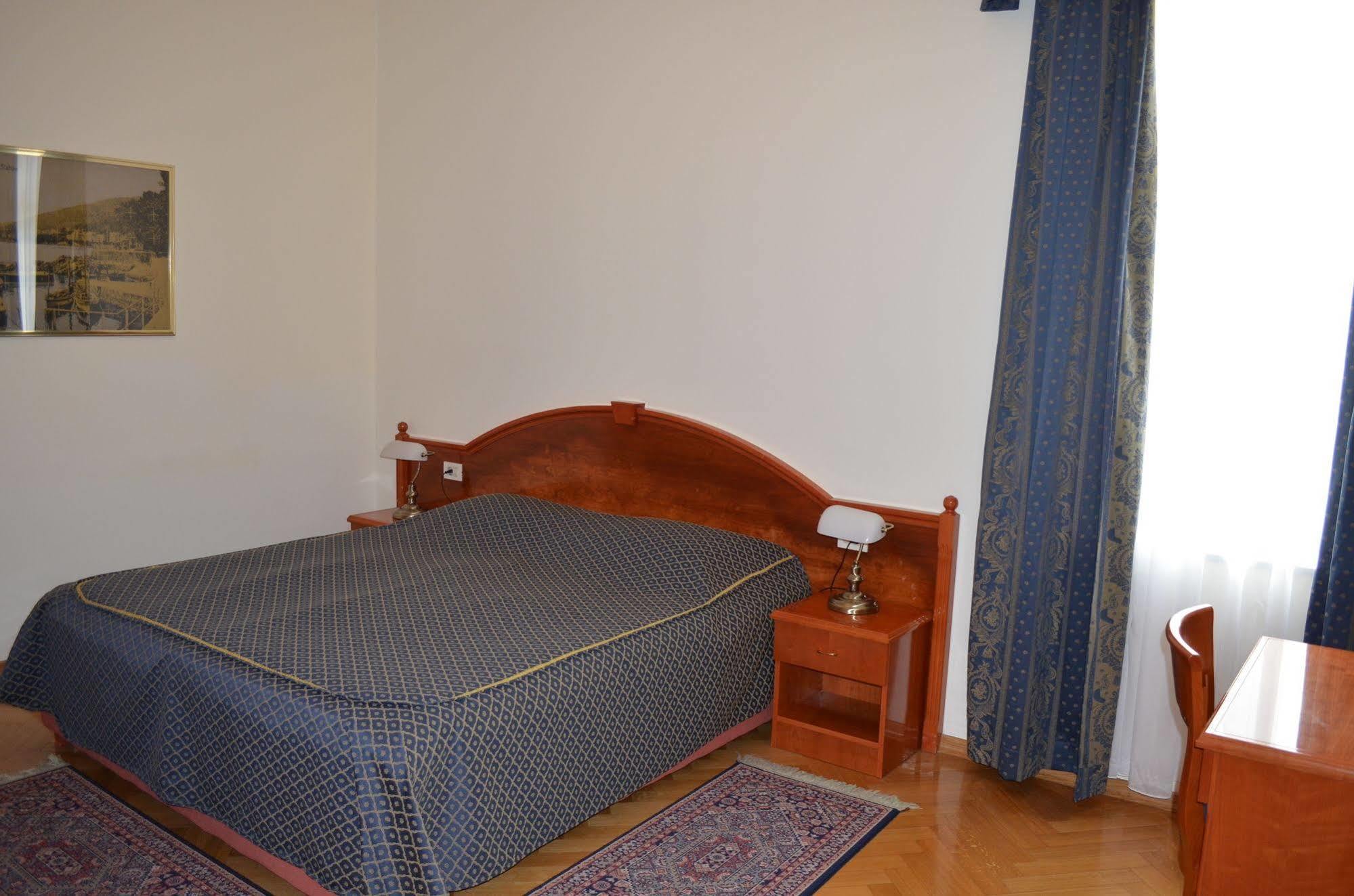 Hotel Galeb 오파티아 외부 사진