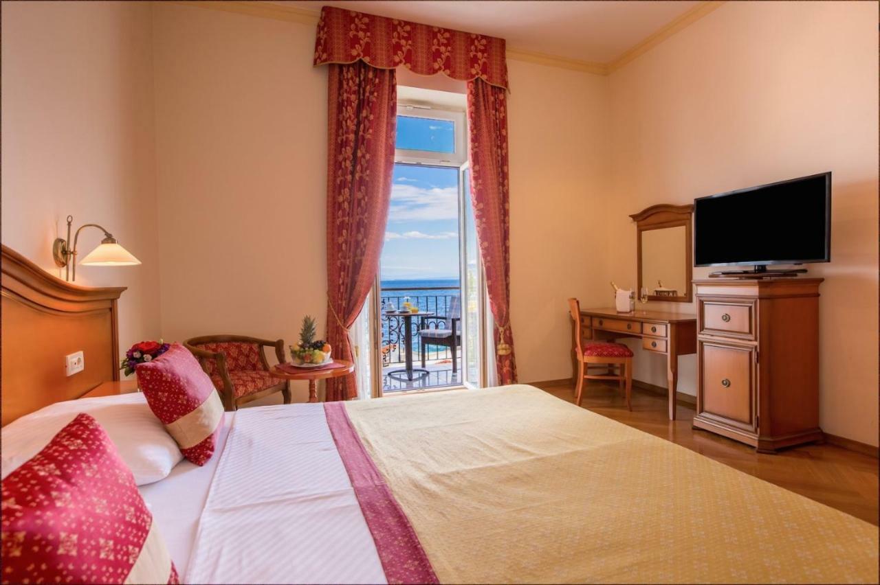 Hotel Galeb 오파티아 외부 사진